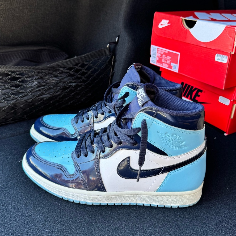 Jordan 1 High “Blue Chill”